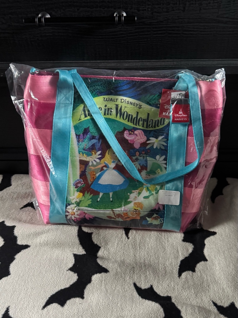 Harveys NWT Disney Alice Tote Handbag Purse 2025